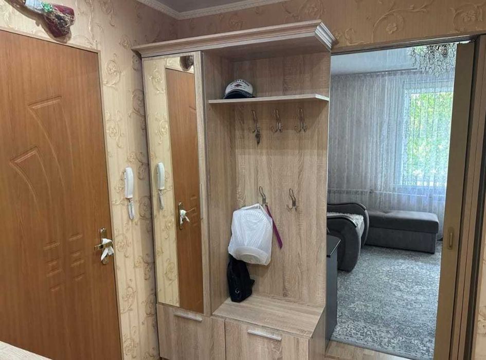 Продам 2х ком в центре Рахмет