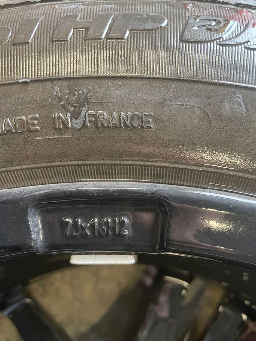 Джанти Dezent +Зимни Гуми