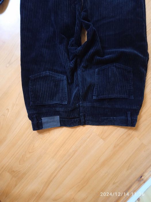 Продам   штаны   вельветовые   толстые  зимние    размер 52