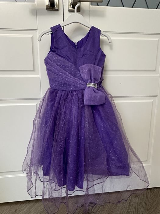 Нарядные платья разных размеров