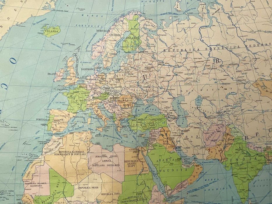 Harta Politica a Lumii 1:18.000.000 Directia Topografica Militara 1975