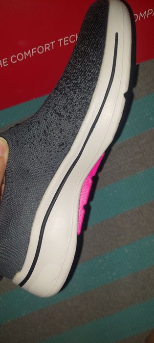 Skechers (новые)