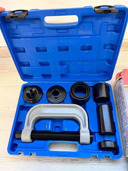 Скоба и втулки за монтаж и демонтаж на лагери и шарнири Forsage