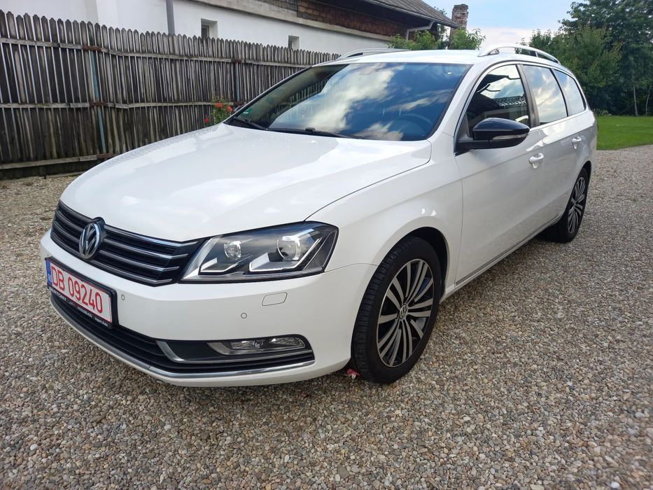 Volkswagen Passat 2.0tdi/177CP/Bi-Xenon/Led/Keyless entry-Keyless go
