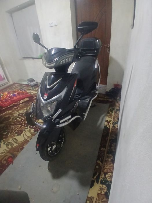 Elektrodugali Skuter  sotiladi holati Alo