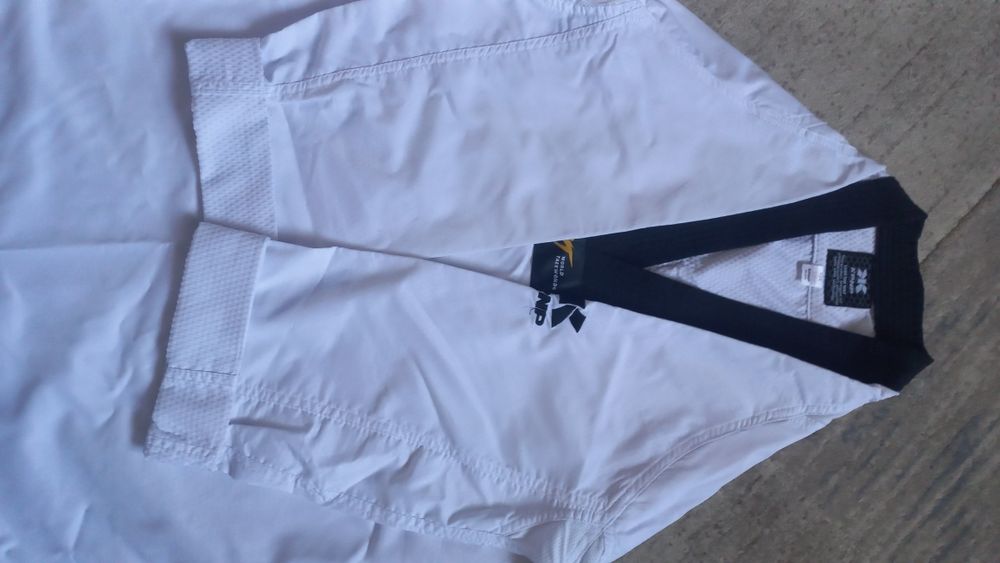 Добок для таеквондо