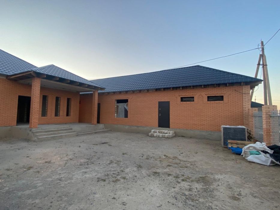 Продам дом в поселке Еркинкала 1