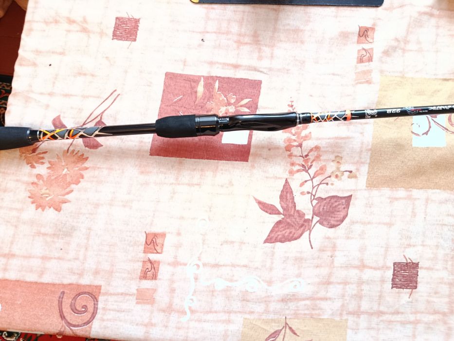 Спиннинг штекерный 2х секционный