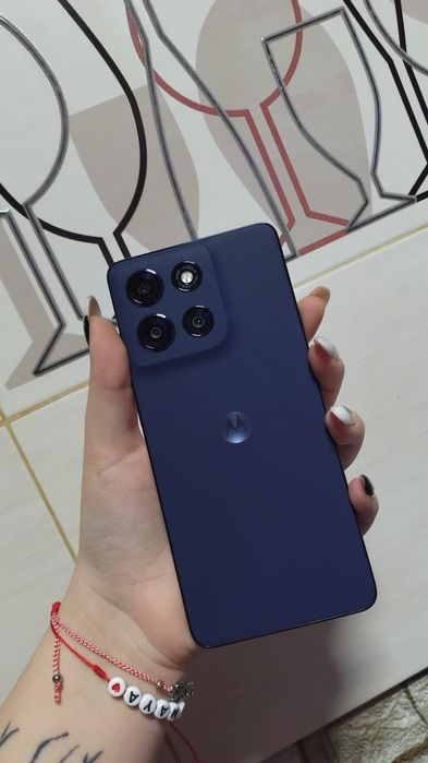 Vând telefon Motorola G72,G86 și Samsung Galaxy A51