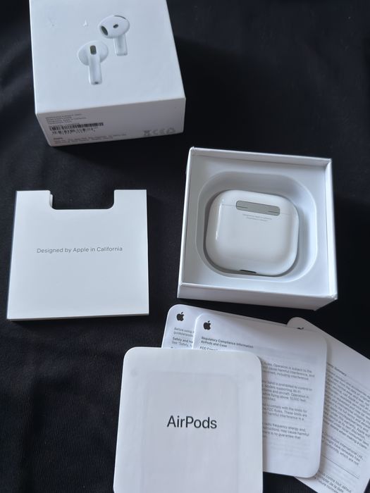 AirPods 4 ANC apple