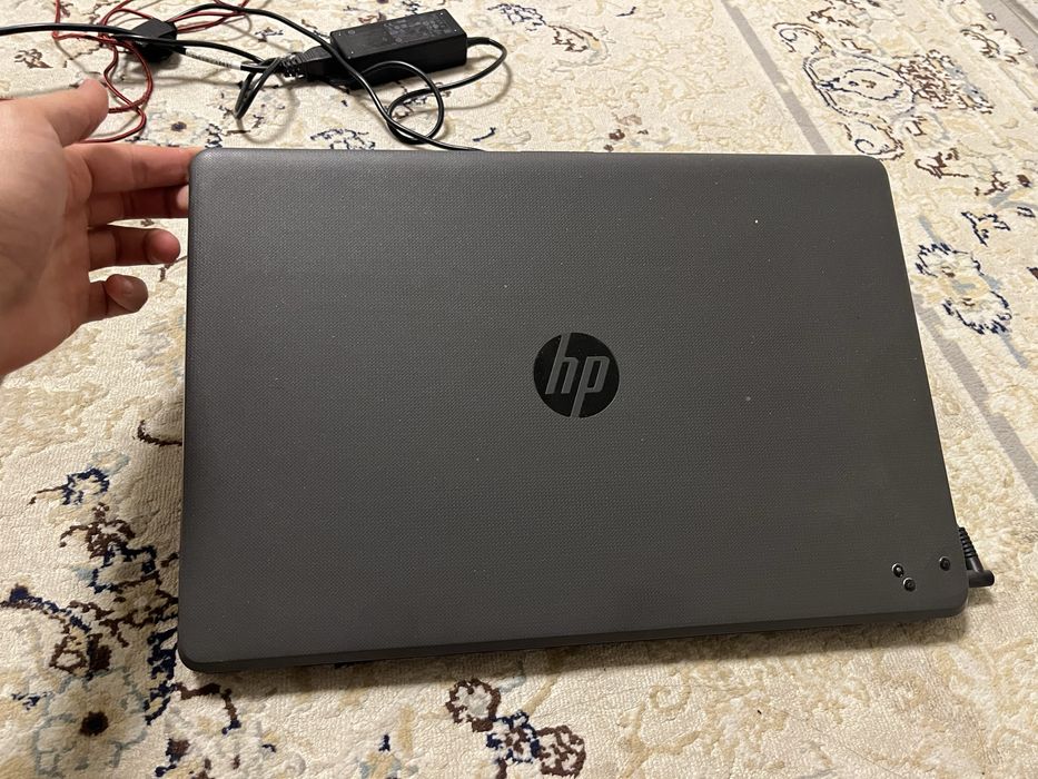 HP 250 G6 Notebook PC