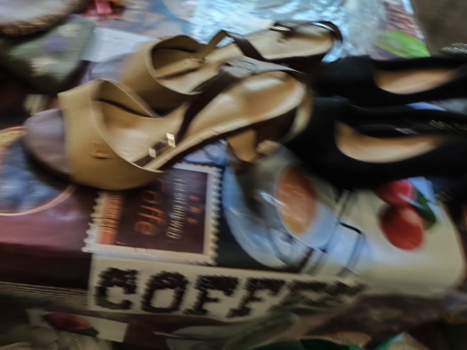 Обувь маленькая женская