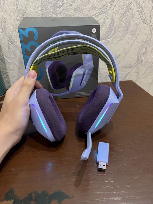 Наушники logitech g733