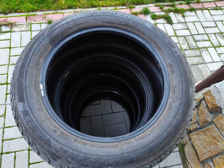 зимни гуми BRIDGESTONE 235 55 17