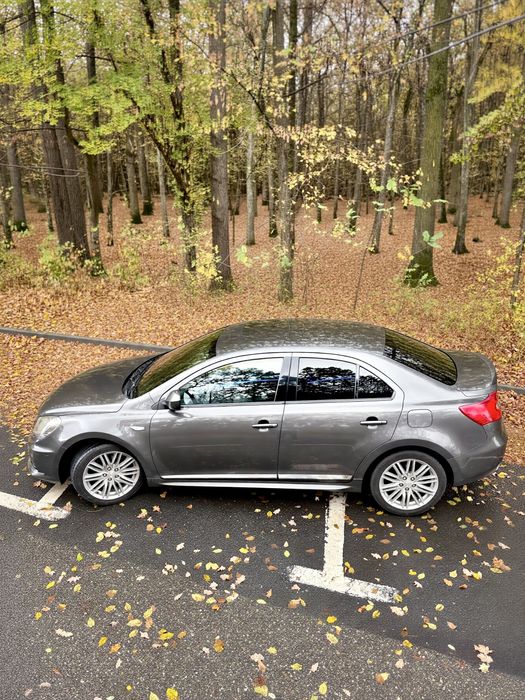 SUZUKI Kizashi 2012 — imagine 5