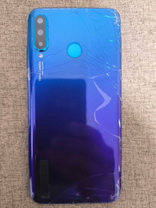 Смартфон  Huawei P 30Lite