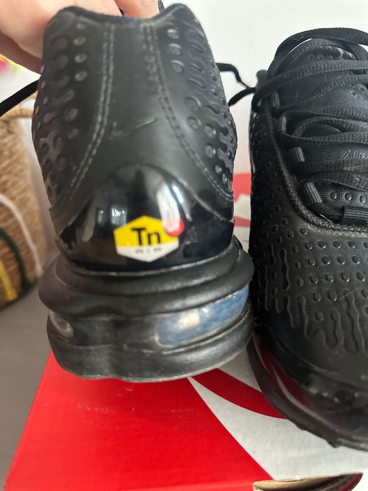 TN Air Max Plus TN  Nike Adidași