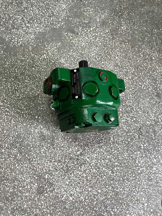 Pompa Hidraulica John DEERE pe nuturi