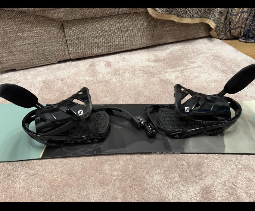 Placa snowboard Salomon cu legaturi