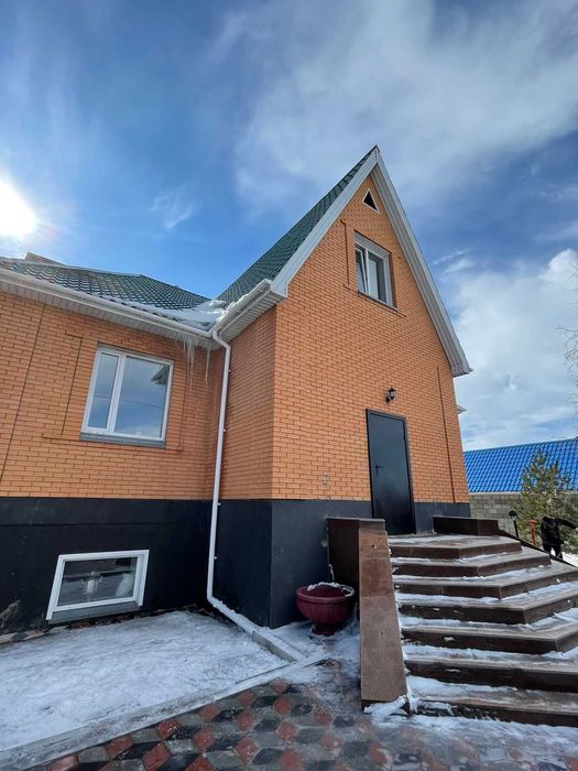 коттедж с центральными коммуникациями