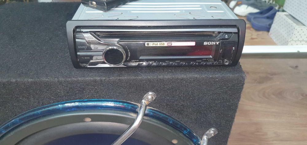 CD Soni усилвател Soni комплект с всички кабели бушон всичко работи