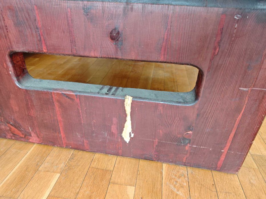 Дизайнерски холни маси от масив