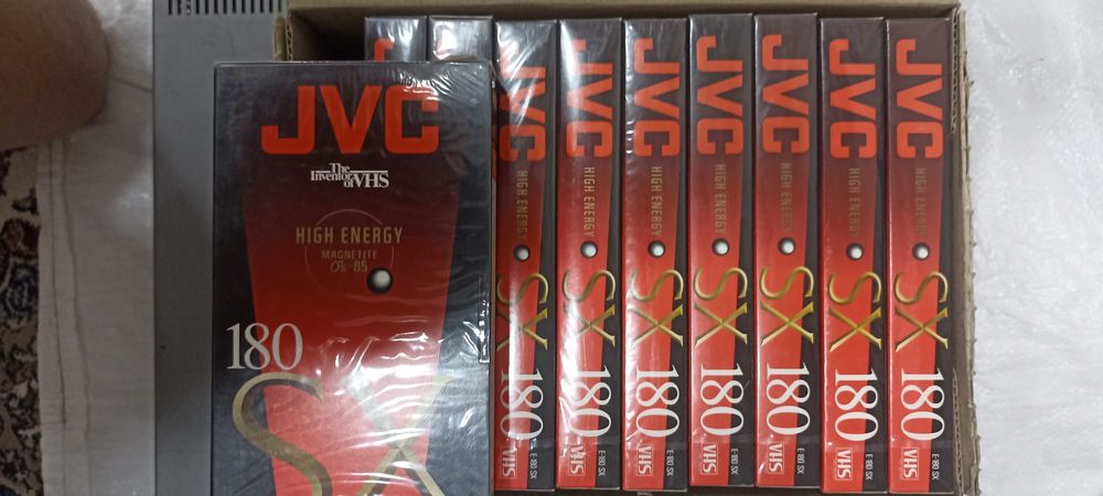 Видеокассеты VHS