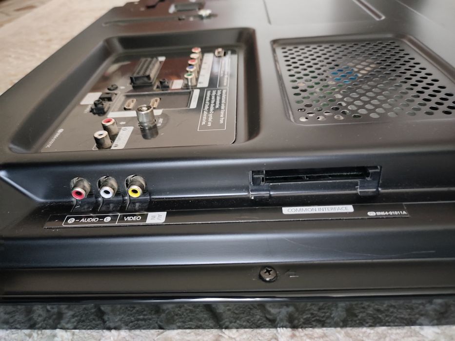 Продам телевизор