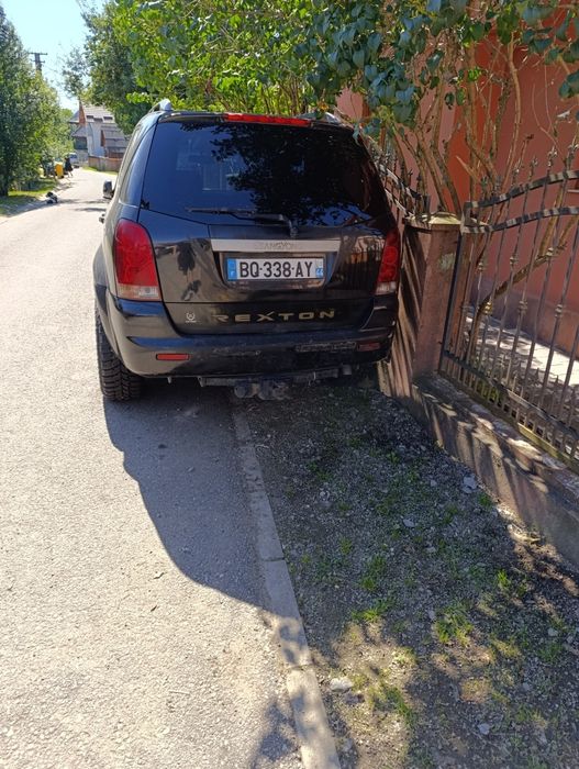 Vînd Ssangyong Rexton