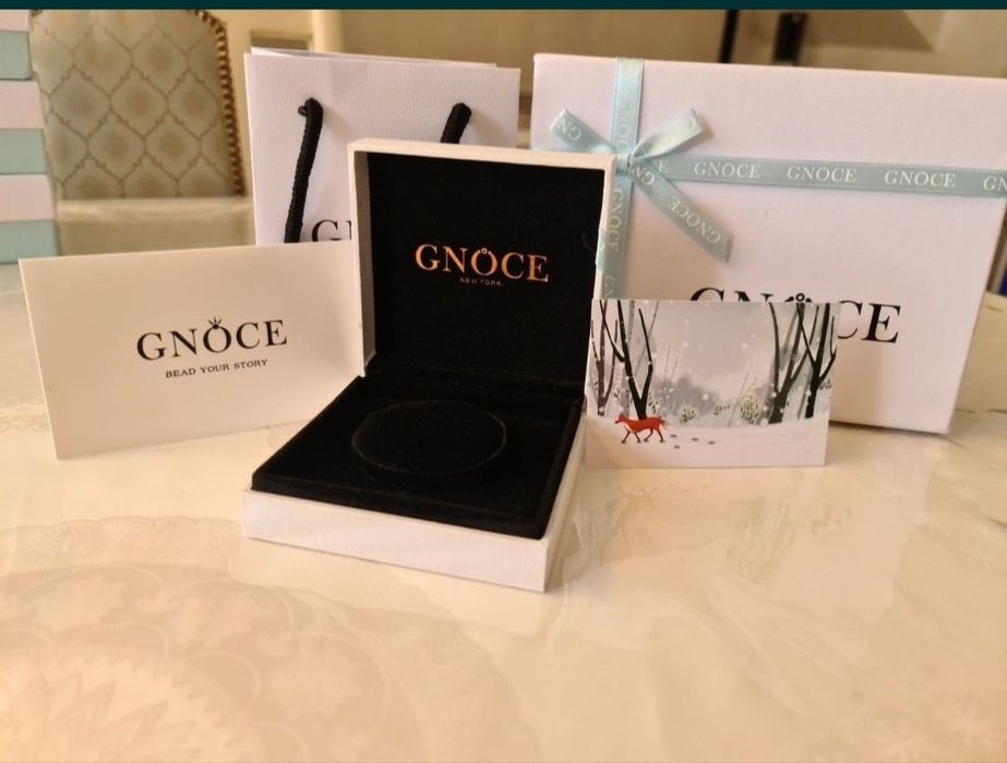 Gnoce bracelet with charm