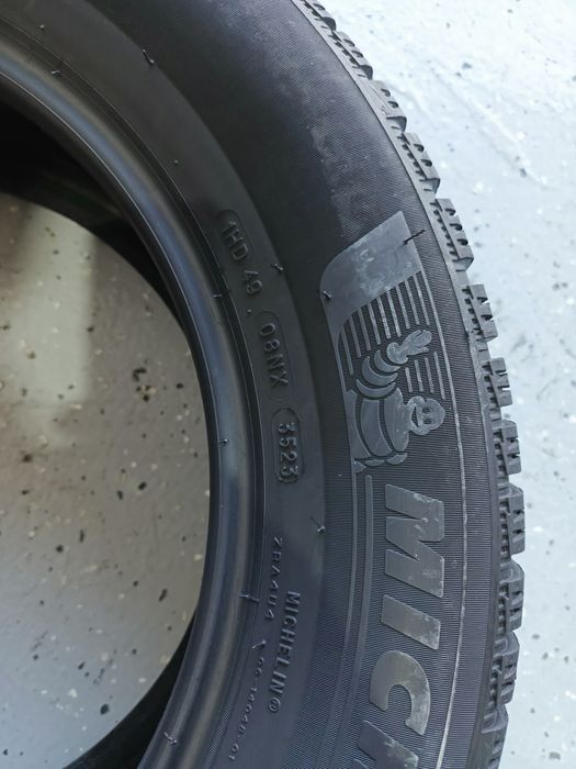 215.60.16 Michelin M+S Second-hand