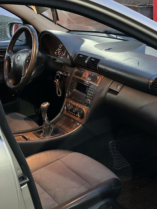 Vand Mercedes Benz