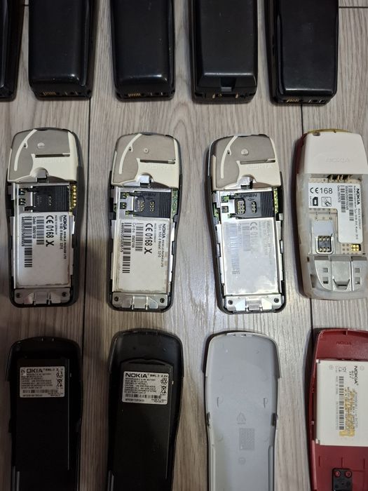 Vand Lot Telefoane Vintage/Colectie Nokia