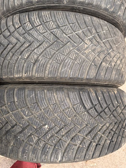 225/55/17 Hankook 4 бр 2025