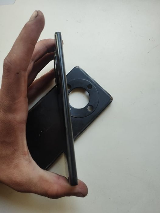 Продам honor x9a или обменяю