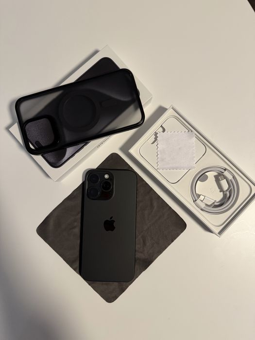 iPhone 15 Pro Max 256GB 92%