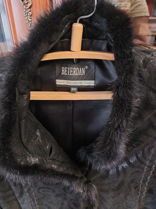 Продам пальто демисезонное