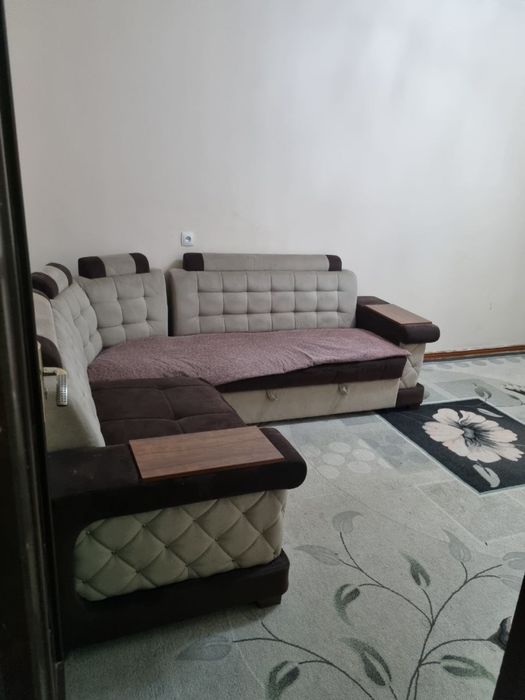 Срочно сдается 2х комнатная квартира 6 микрорайон