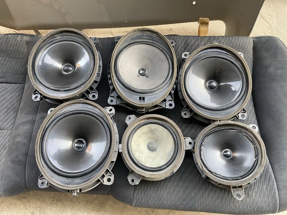 колонки дверные тойота лексус