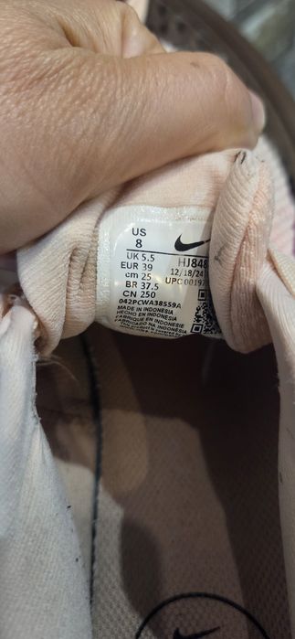 Дамски маратонки nike 39