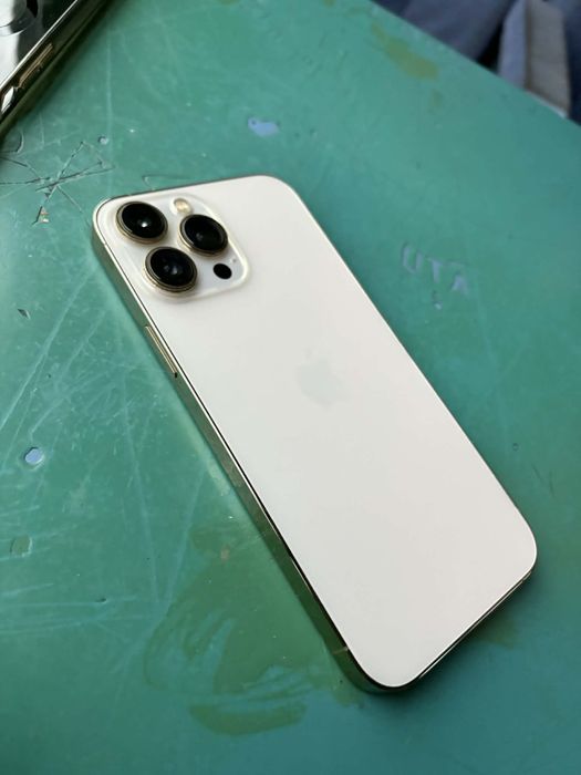 Iphone 13 pro max gold de 256