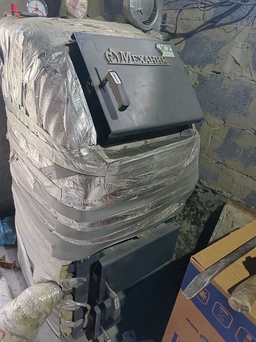 Продам срочно котель механик на 150 квм
