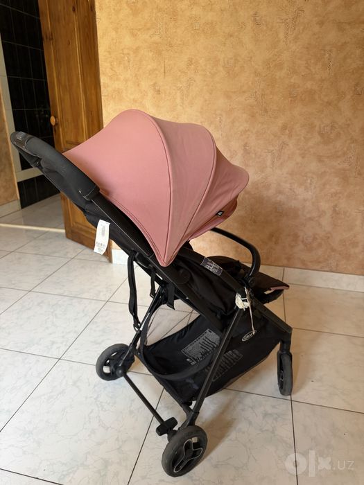 Graco — компактная прогулочная коляска