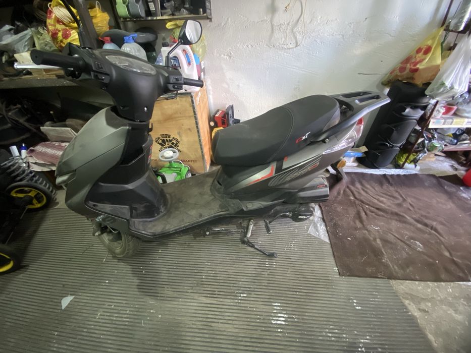 Продам новый скутер обмен