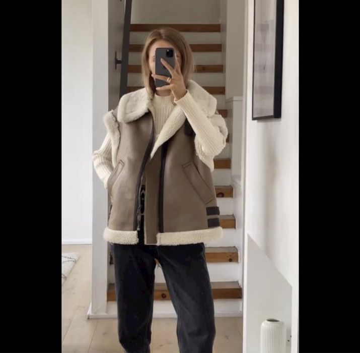 Жилетка zara в отличном состоянии