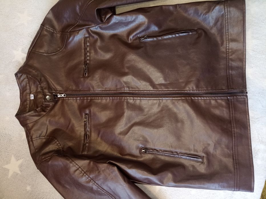 Продам новую куртку