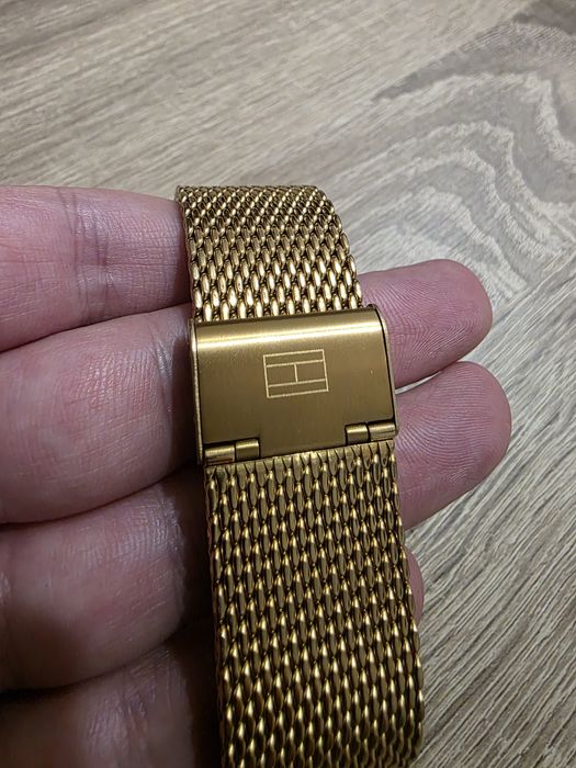 Ceas Auriu Tommy Hilfiger 44mm