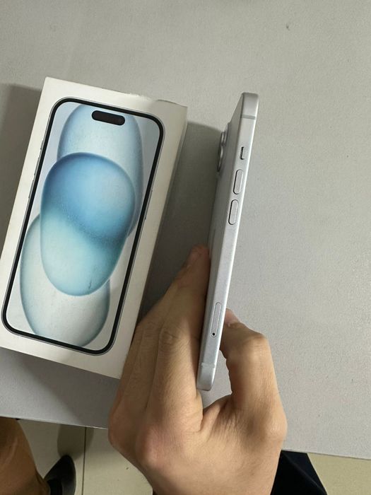 Продам Iphone 15
