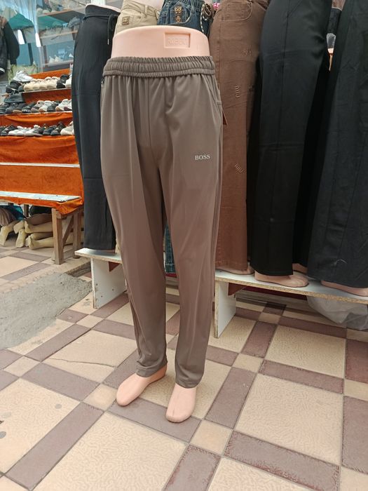 Мужской маникен материал пластик