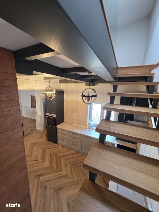 Penthouse exclusivist,parcare proprie!